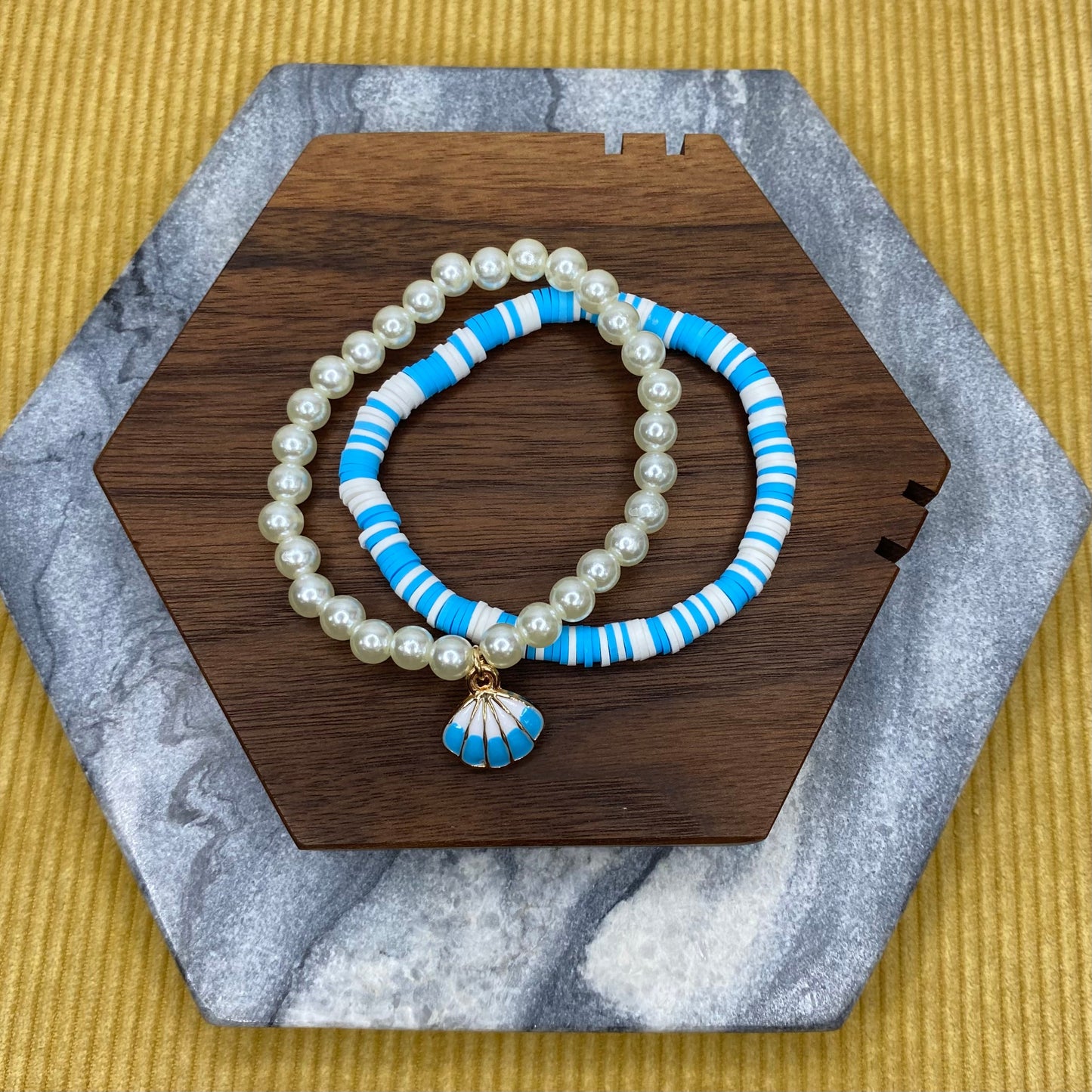 Bracelet - Whale Tail Set